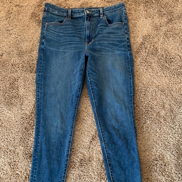 American Eagle Jeans - Picture 2 of 6